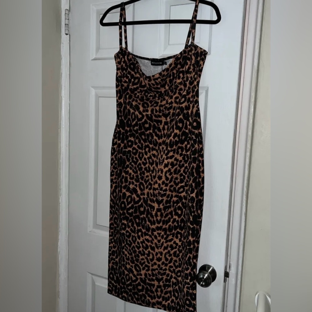 PrettyLittleThing Black and Brown Sheath Midi Dress